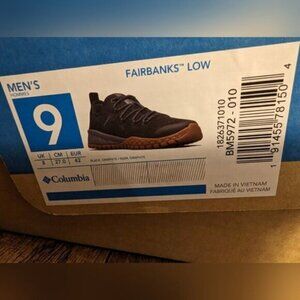 Columbia Men’s Fairbanks Low Shoe, Size 9 black & gray- new